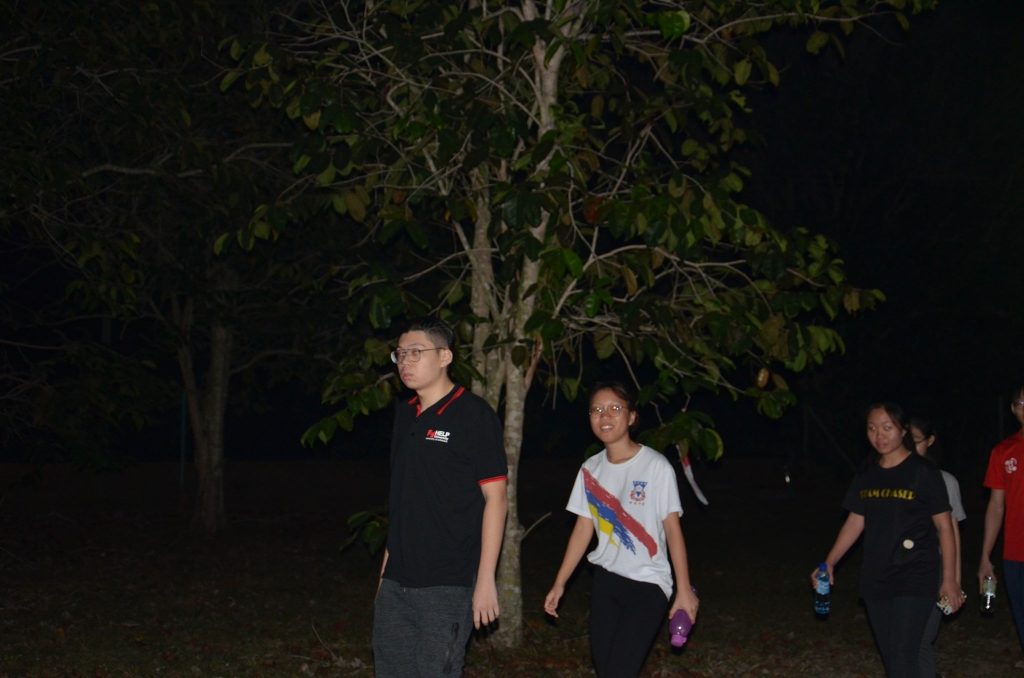 Night Walk Menguji Keberanian Jiwa Pelatih